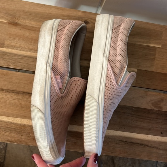 Pink Vans‎ Slip-On Perforated Leather - Picture 4 of 5